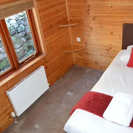 Woolpack Chalet Holmrook