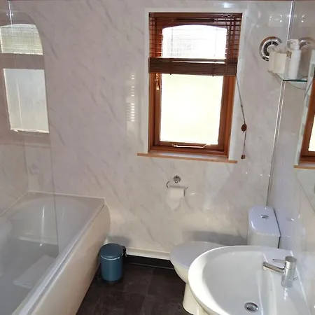 Woolpack Chalet Holmrook